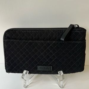 Vera Bradley Microfiber Leather Accents Zip Slim Wallet Clutch Card Keeper